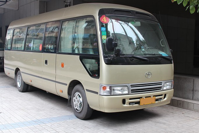 20座考斯特(1200元/天 8小時100KM含司機工資+油費)