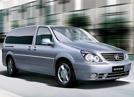 別克商務車(600元/天 8小時100KM含司機工資+油費)