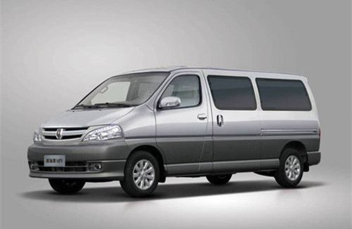 9座金杯閣瑞斯(600元/天 8小時100KM含司機工資+油費)